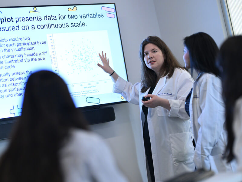 Dr. Anastasiya Shor training students.